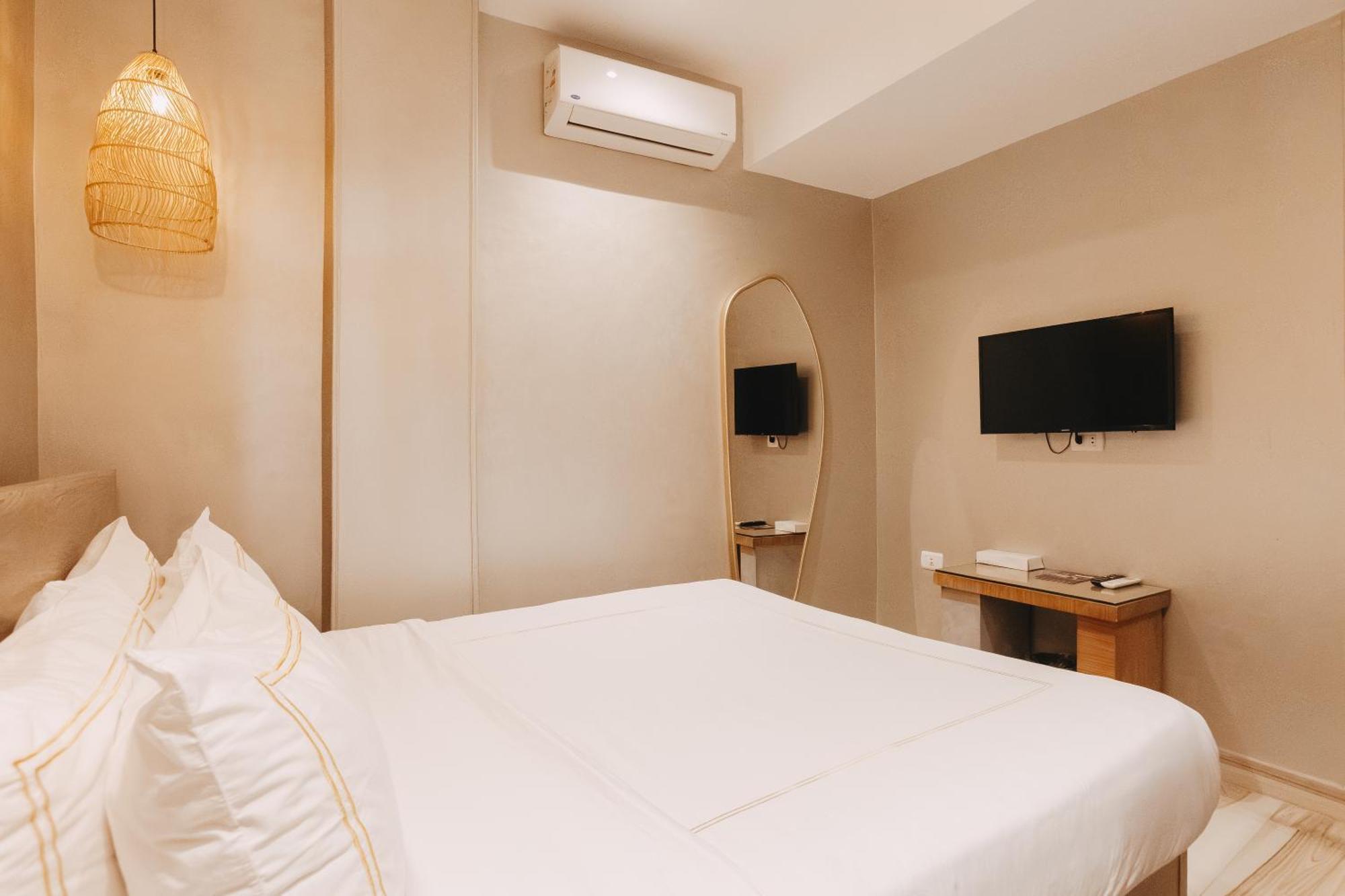 Almas Pyramids View Hotel Kafret el-Gabal エクステリア 写真