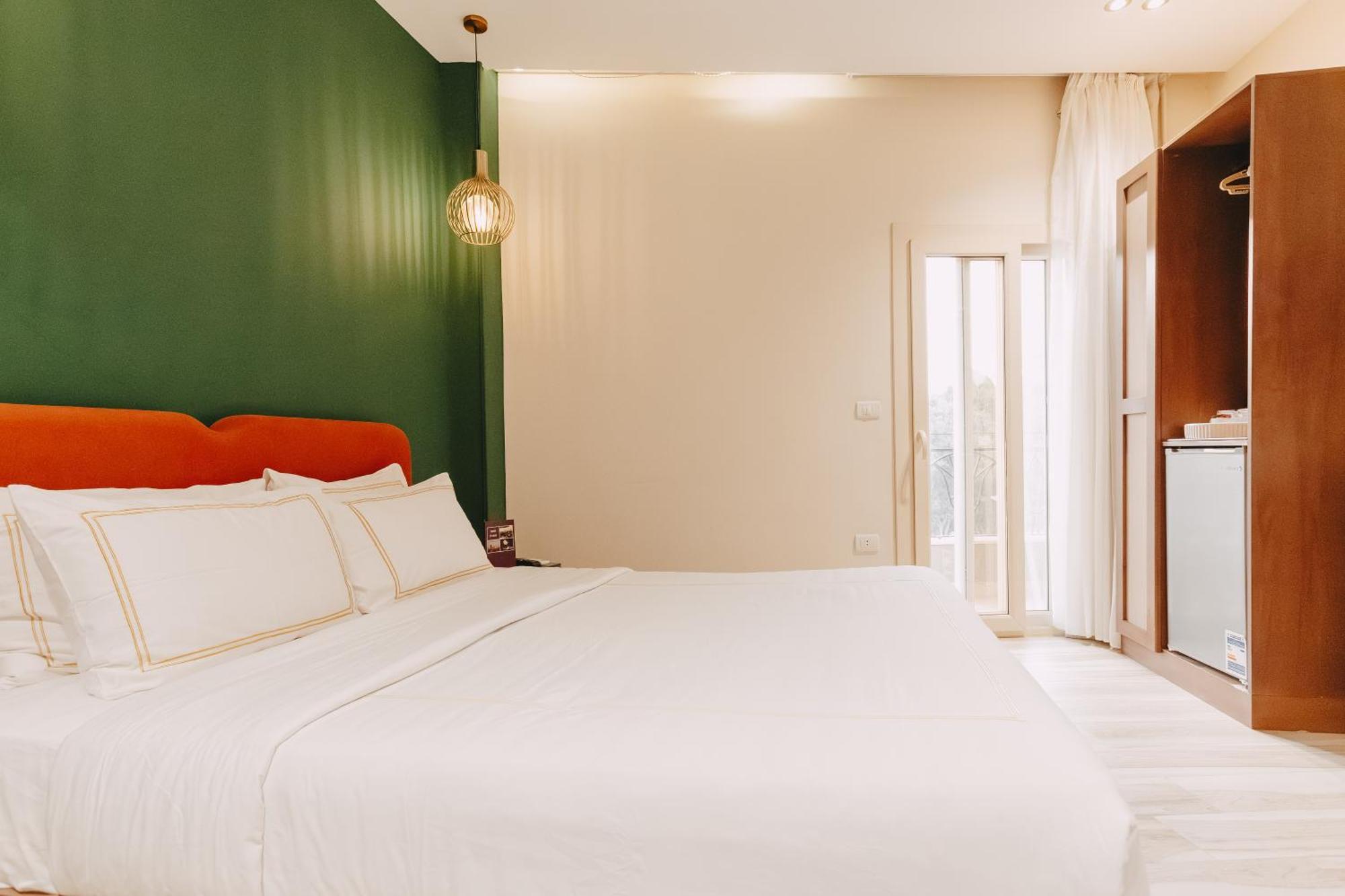 Almas Pyramids View Hotel Kafret el-Gabal エクステリア 写真