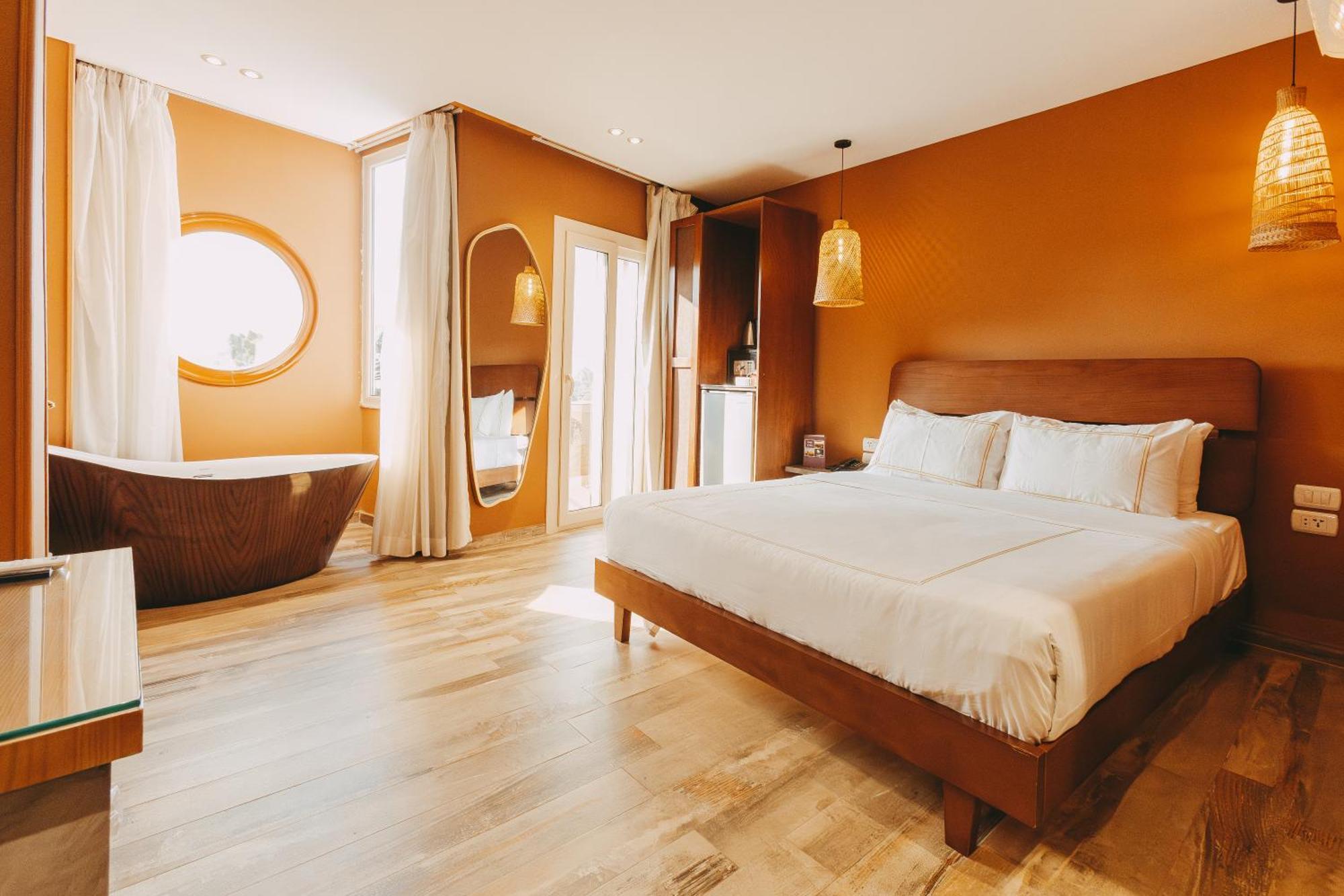 Almas Pyramids View Hotel Kafret el-Gabal エクステリア 写真