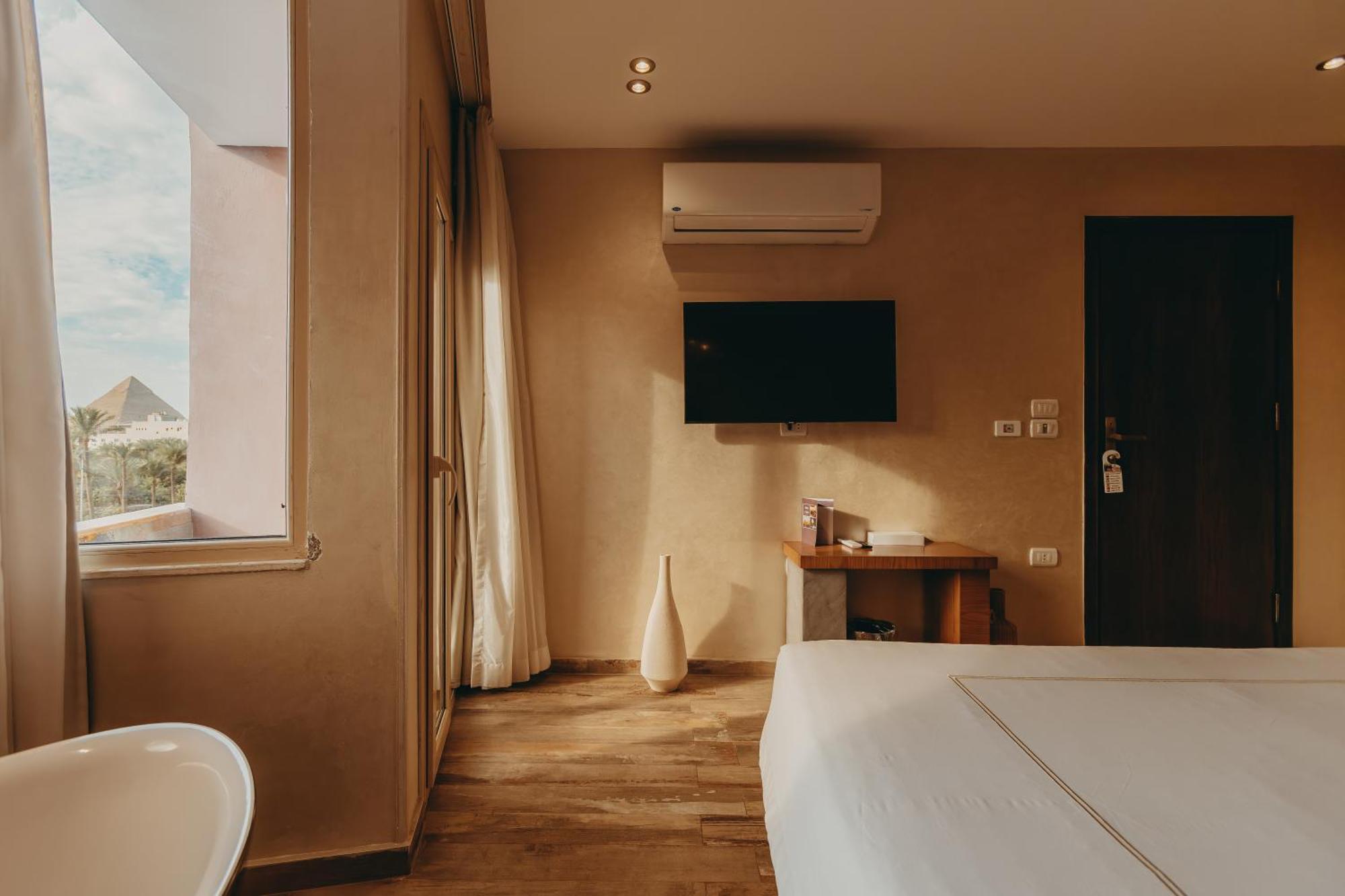 Almas Pyramids View Hotel Kafret el-Gabal エクステリア 写真