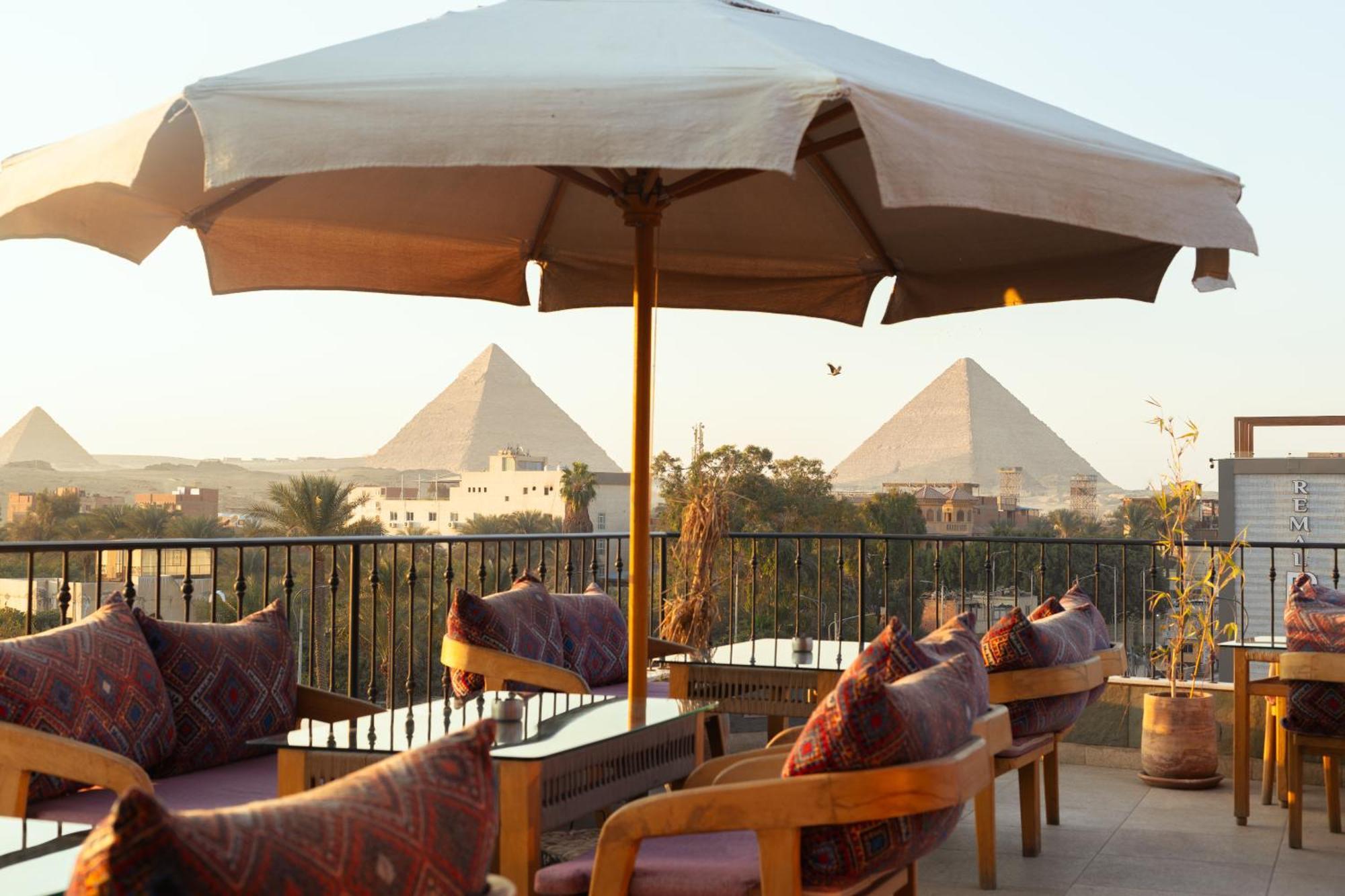 Almas Pyramids View Hotel Kafret el-Gabal エクステリア 写真