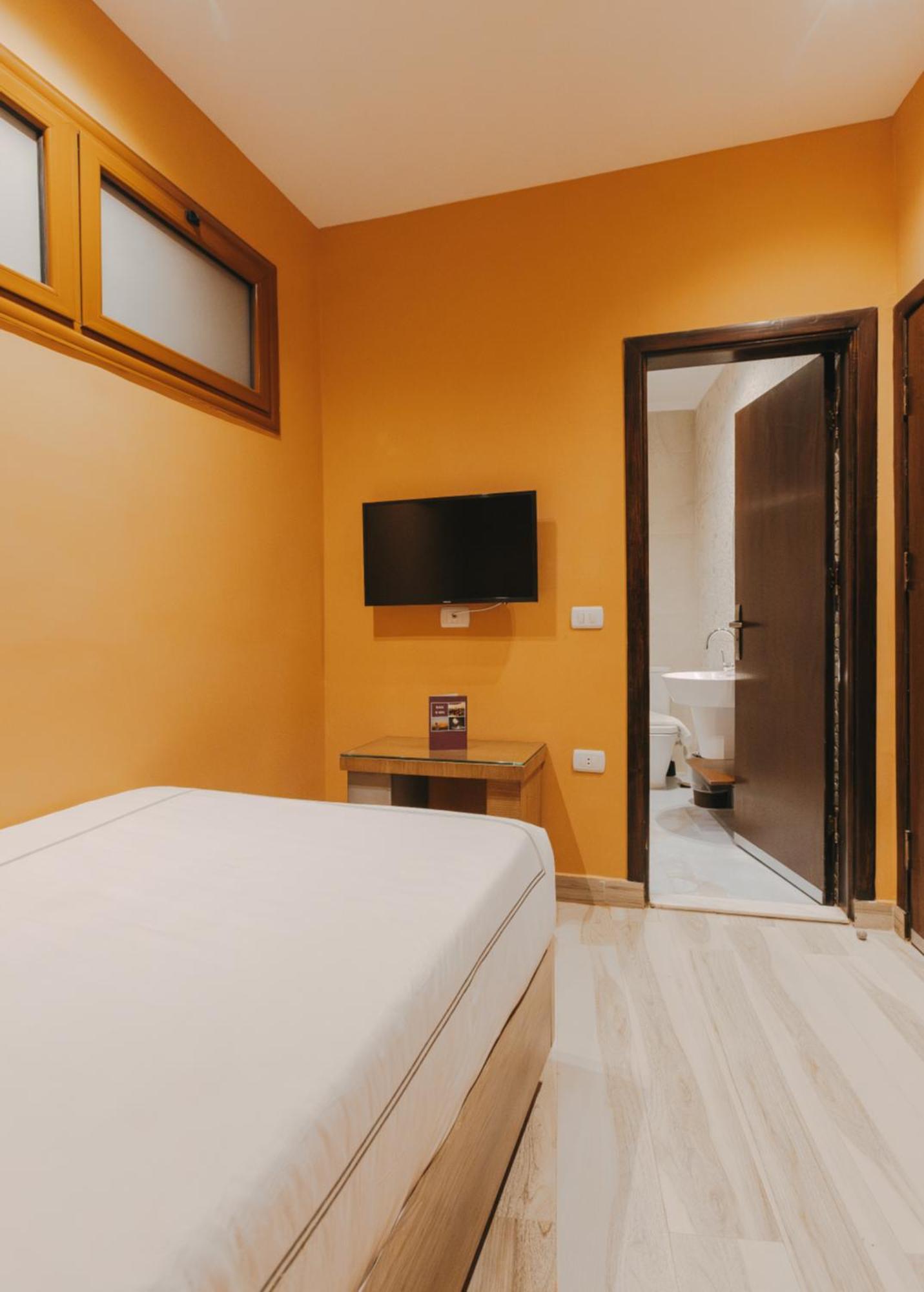 Almas Pyramids View Hotel Kafret el-Gabal エクステリア 写真